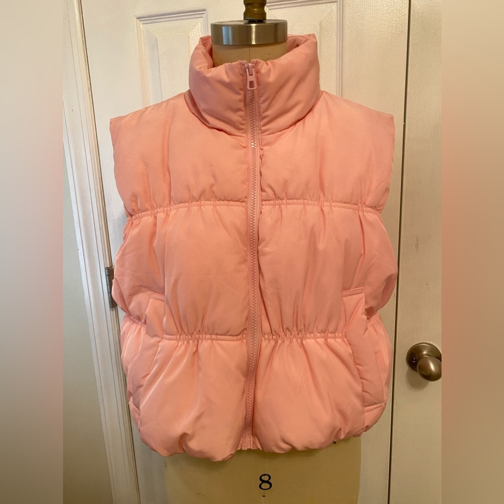 H&M pink puffer vest size large jacket